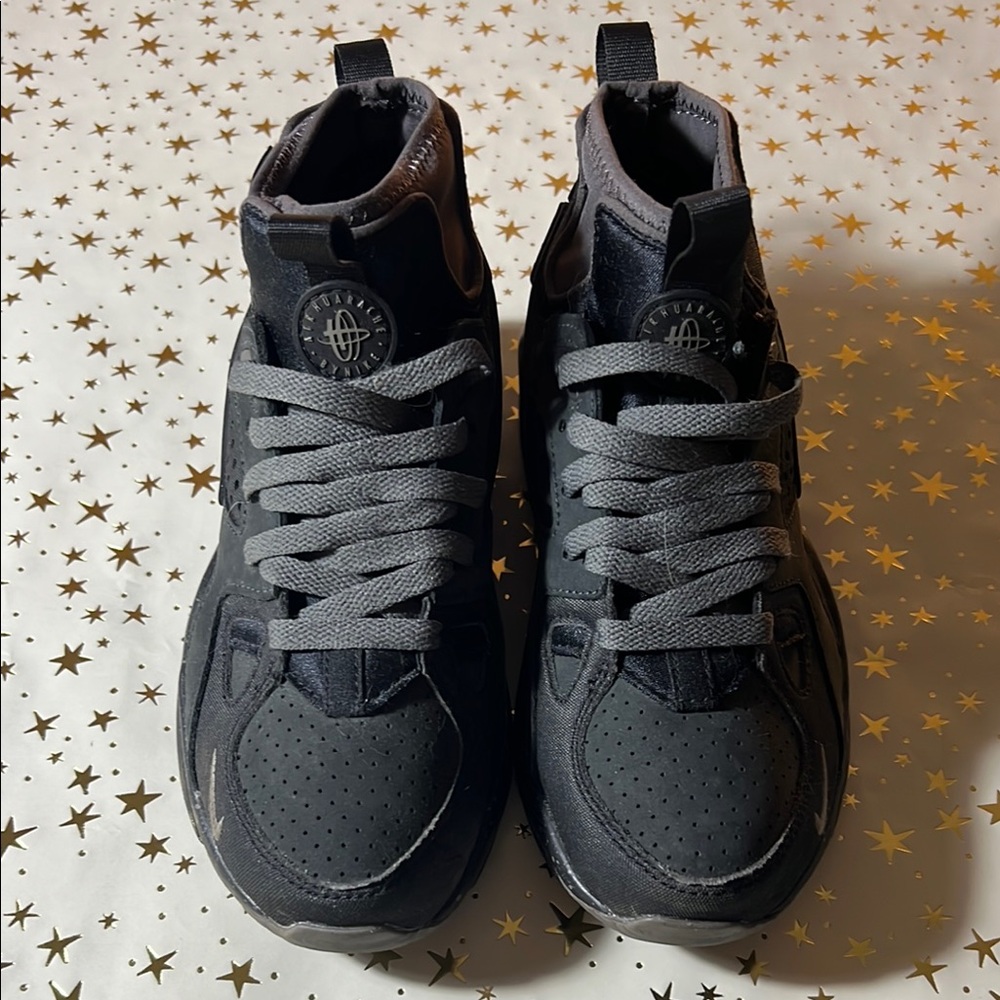 Nike ACG Air Huarache- Black and Gray